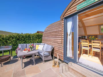 Coastal Yorkshire - Hot and Cold Happiness Retreat (Fri 25th - Sun 27th June 2026) - £390 (pay £150 initial deposit per person)
