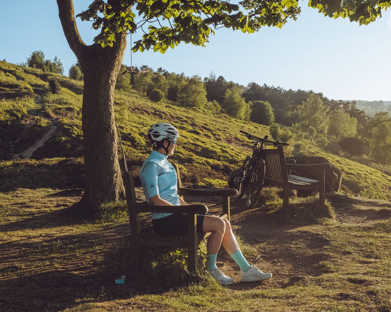 Mint windproof cycle gilet image 1