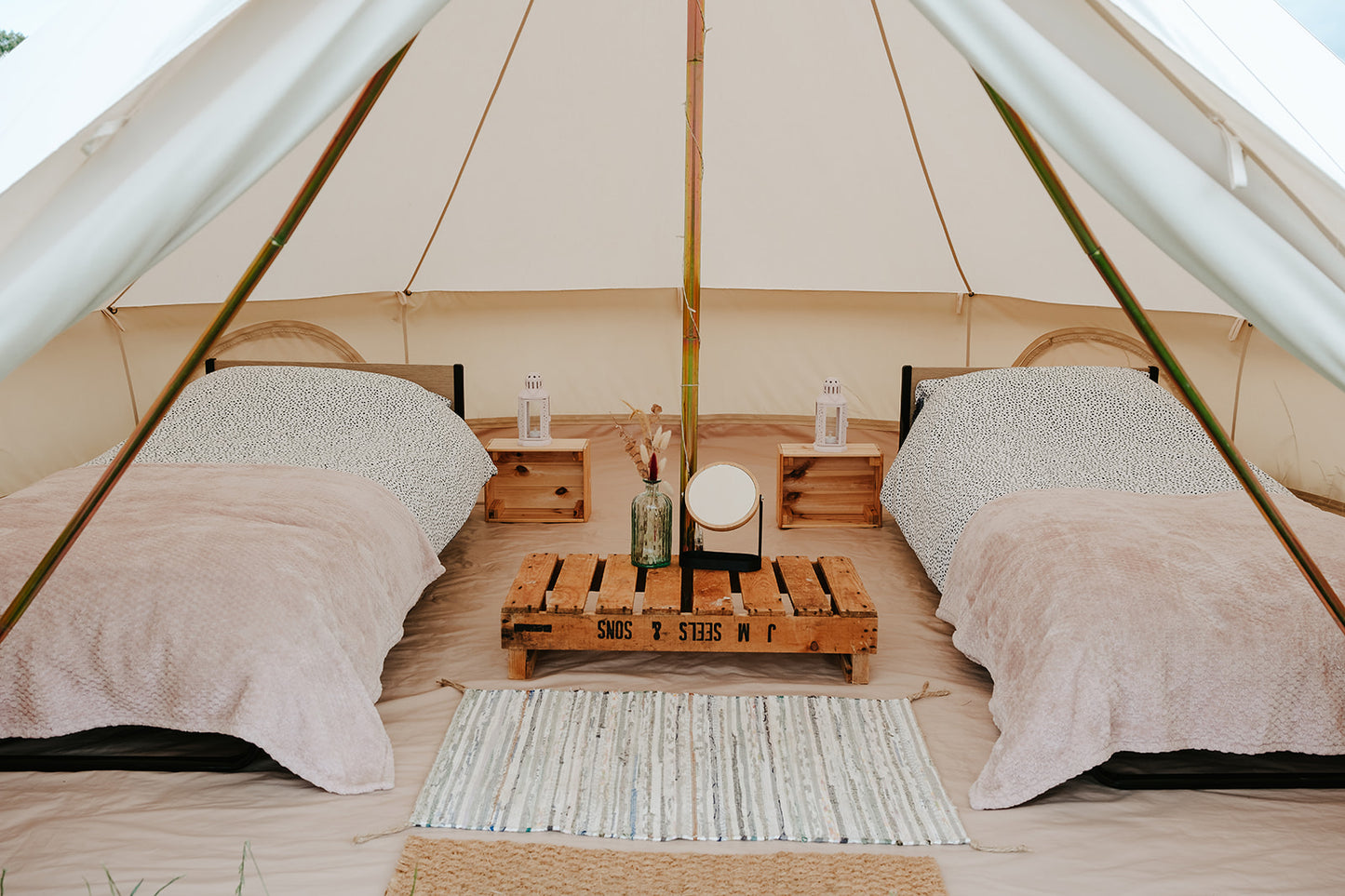 Duo Bell Tent/Festival Ticket for 2 Friends image 1
