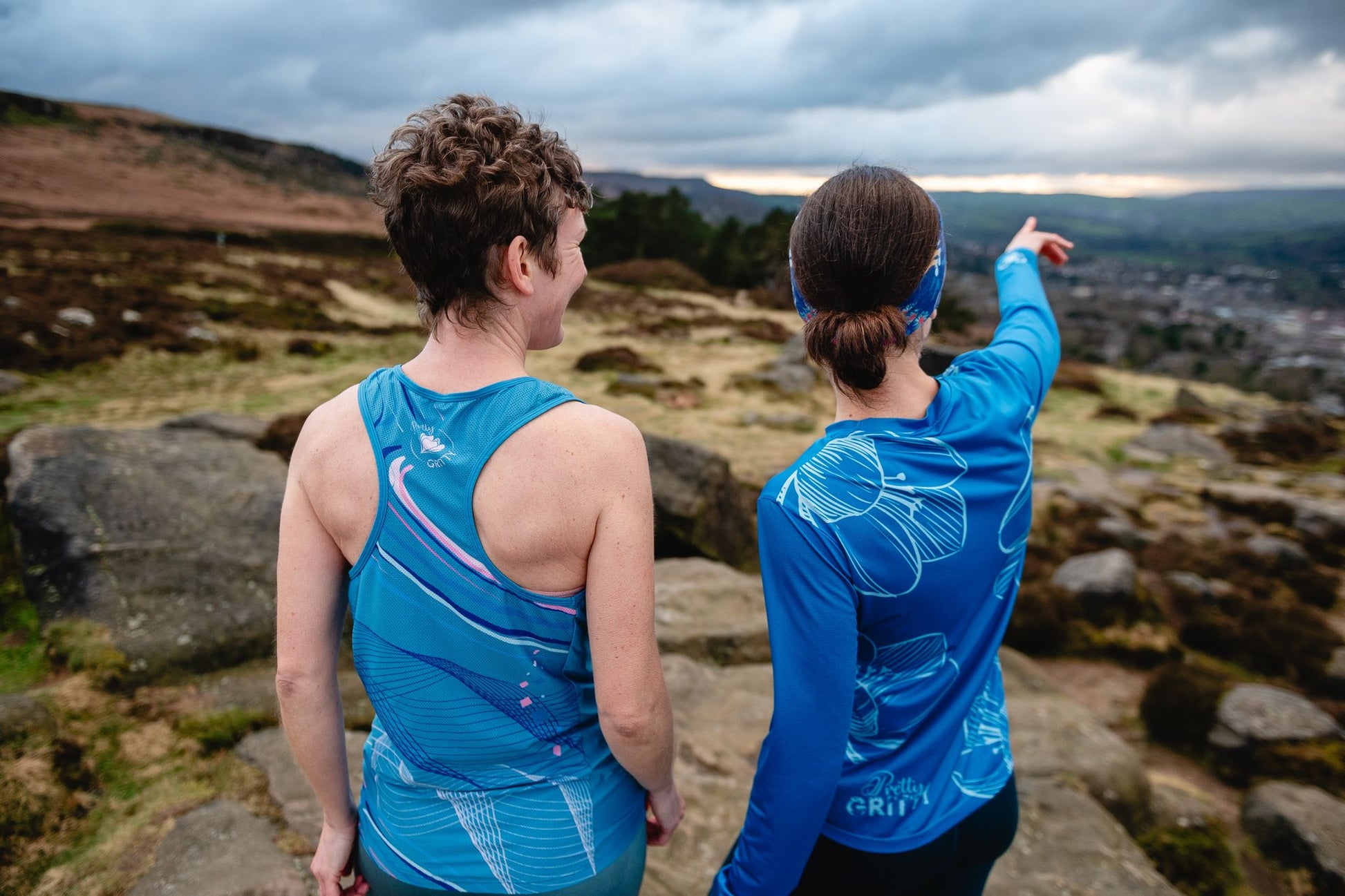 'Truly Teal' Long sleeved running t-shirt image 6