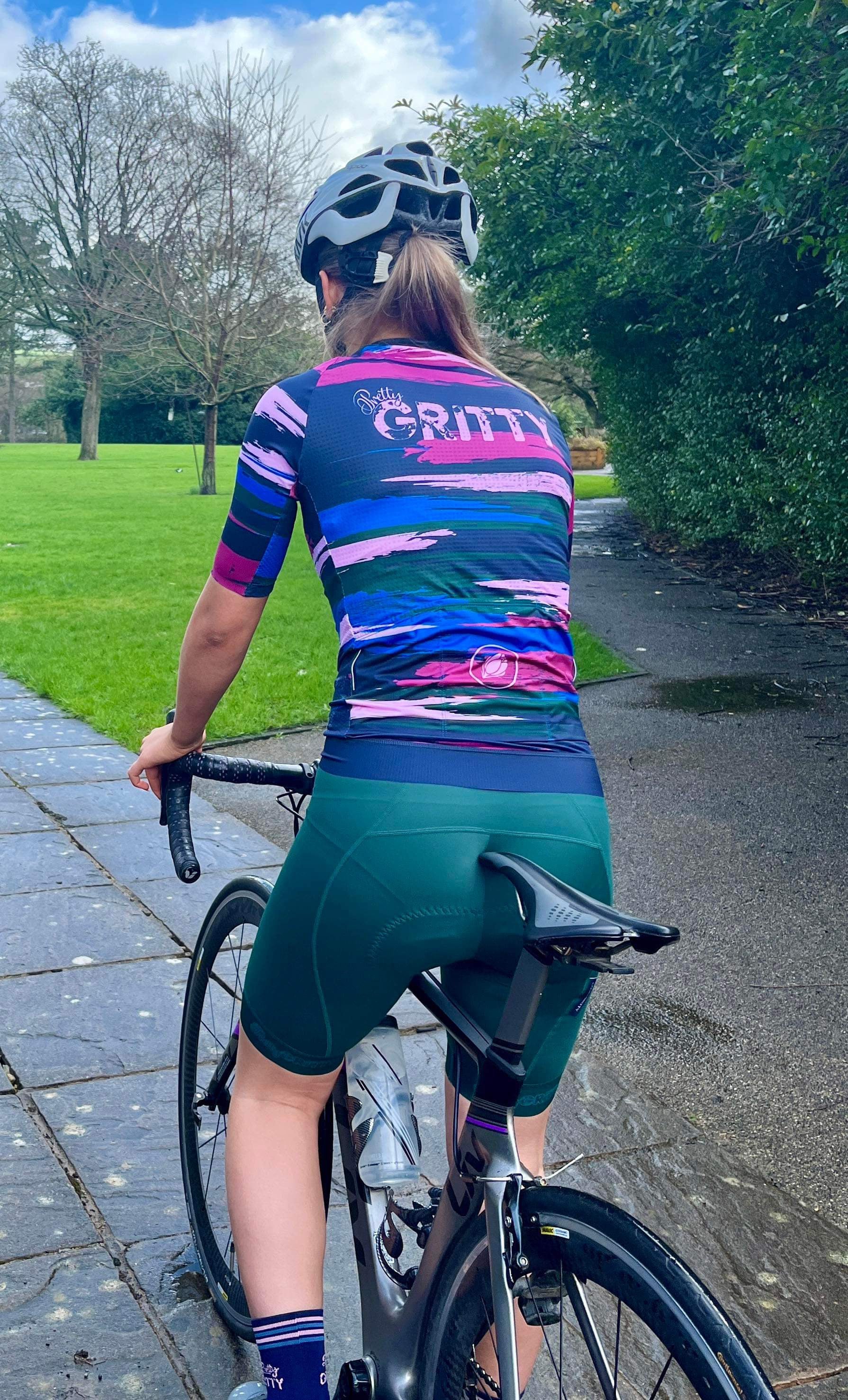 'Great Green' Bib Shorts with powerband image 0