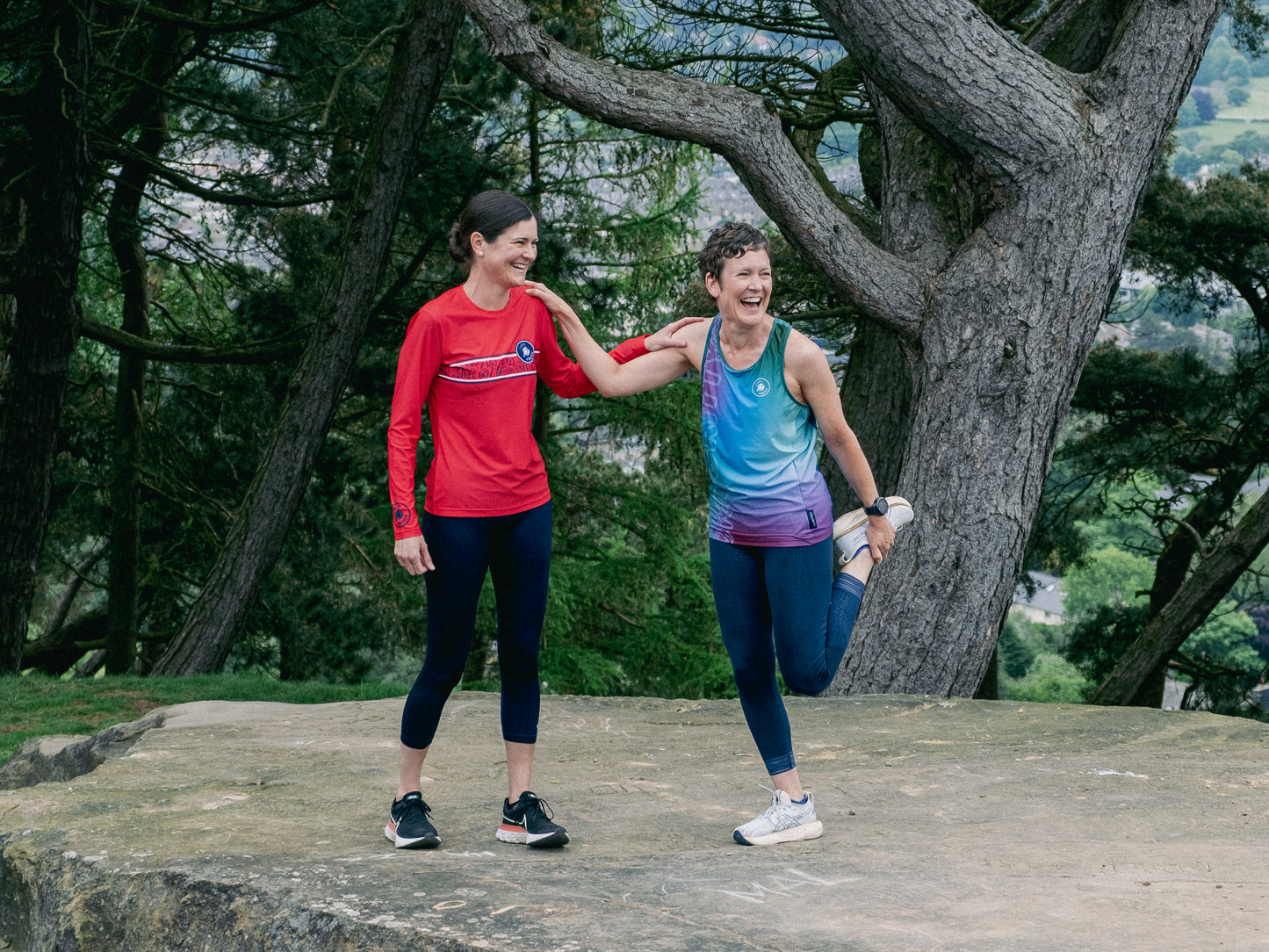 'Kingfisher' Running Vest image 4