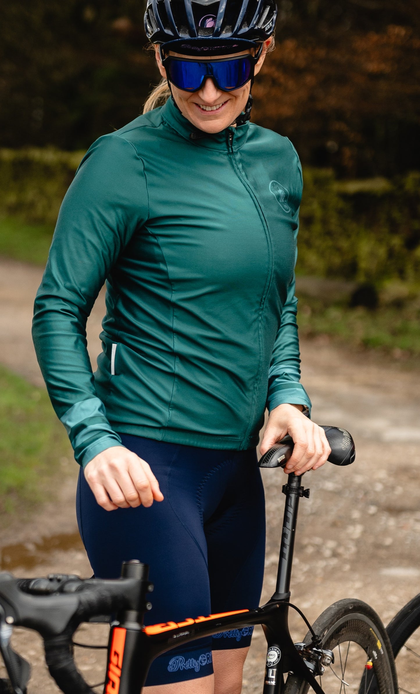 'Best Blue' Bib Shorts with powerband image 4