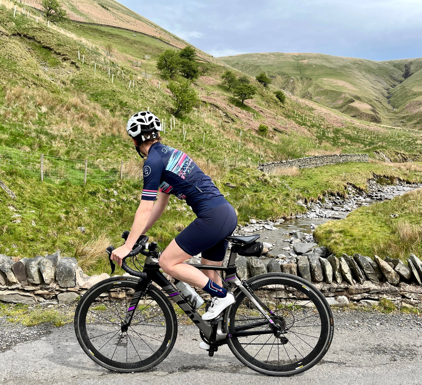 'Bloom' Short Sleeve Jersey image 6