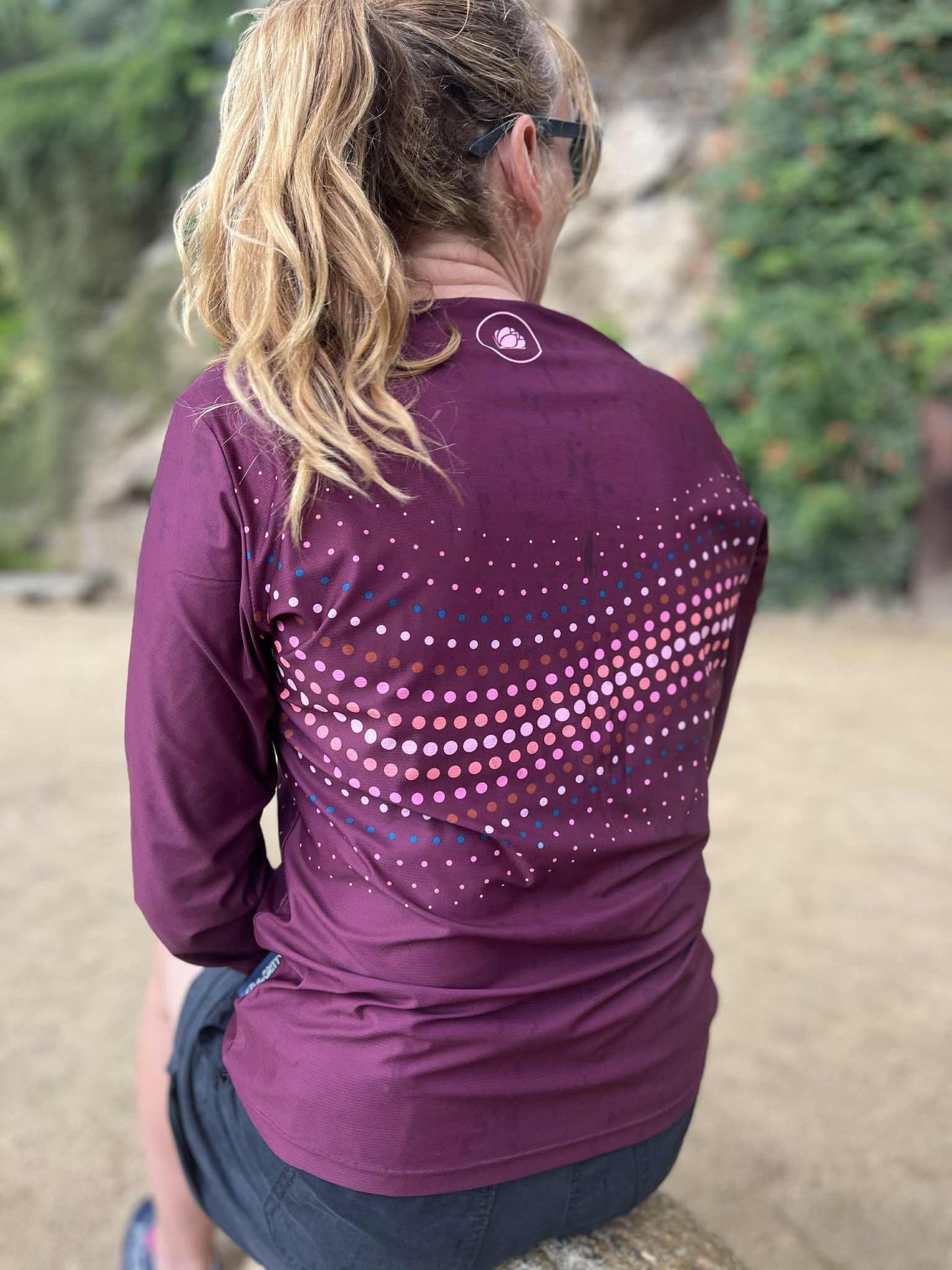 'Morello Drift' Long sleeved running t-shirt