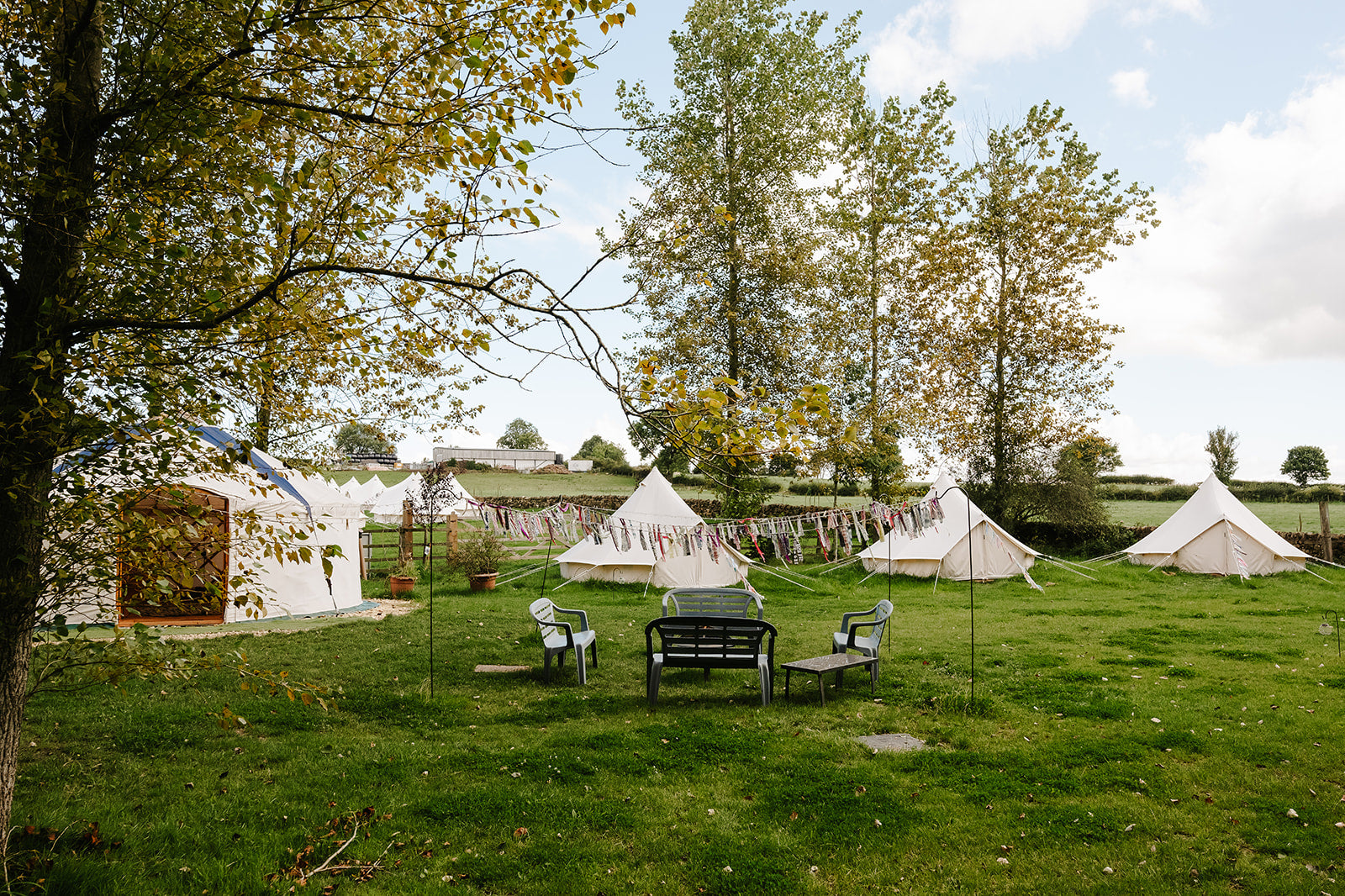 Quad Bell Tent/Festival tickets for 4 mates image 2